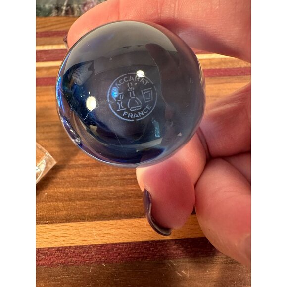 Baccarat Solid Blue Crystal Egg on Pedestal. - Picture 4 of 11